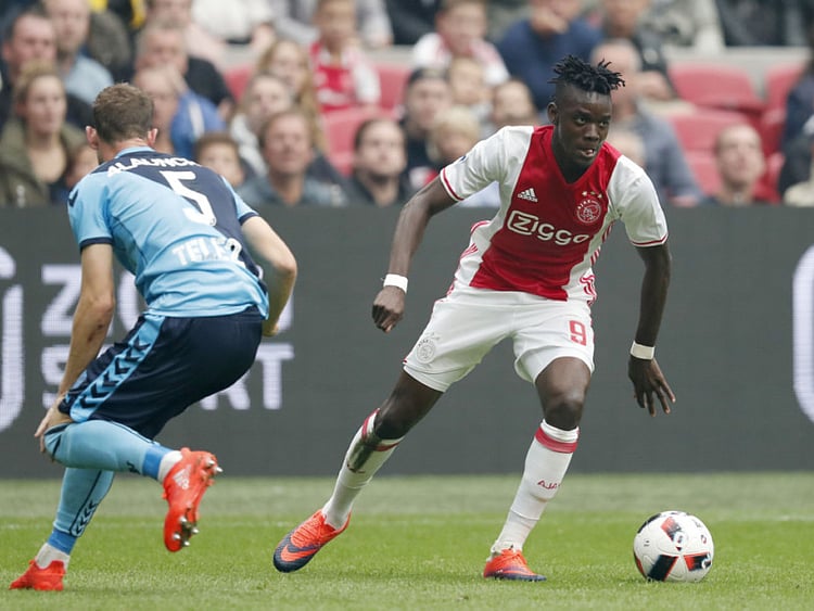 1.1924204-2602083364