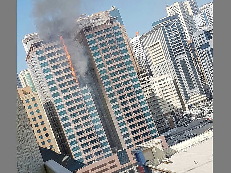 1.1938301-2047656712