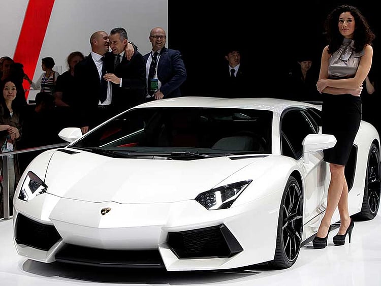 1.1938376-2760014778