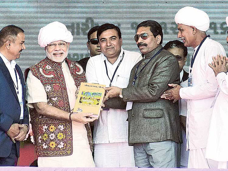 1.1943090-2011790574