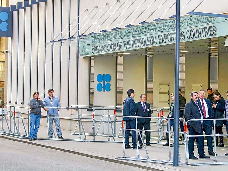 1.1943176-1193599911