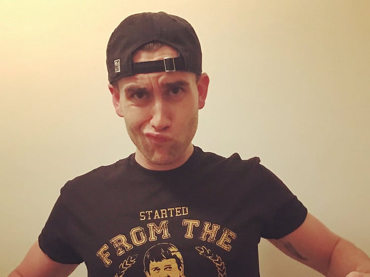 1.1943284-3095664636