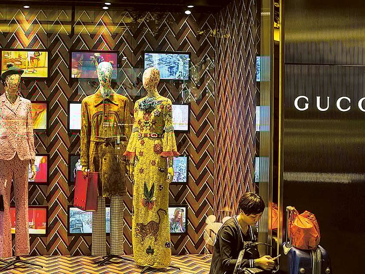 1.1943878-1534245455