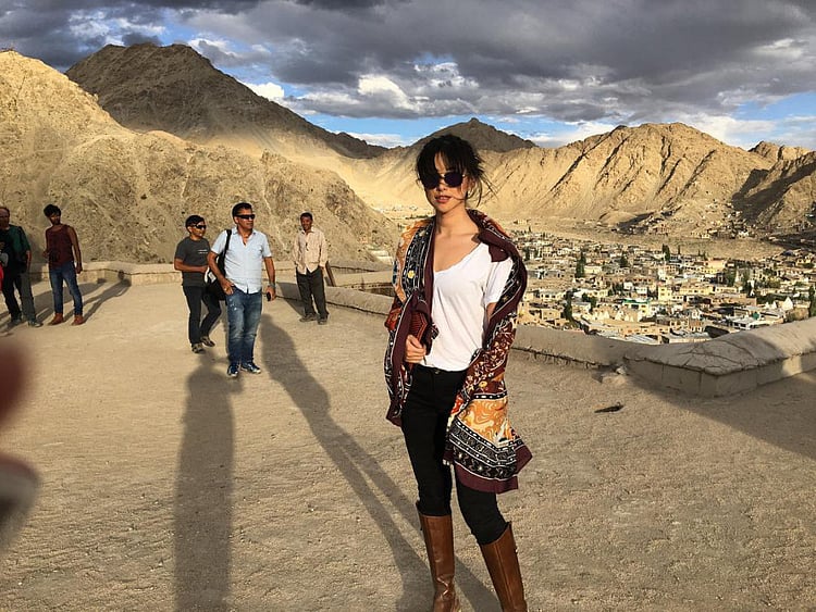 1.1945092-3313923725