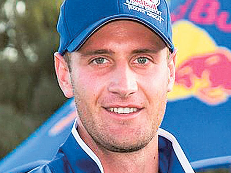 1.1945479-3694842657