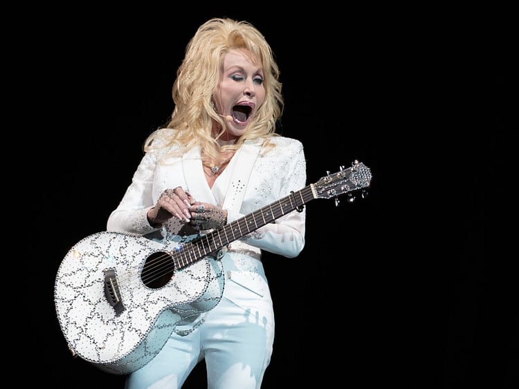 1.1944949-2671982136