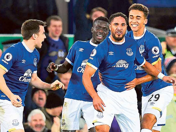 1.1945119-3692470471