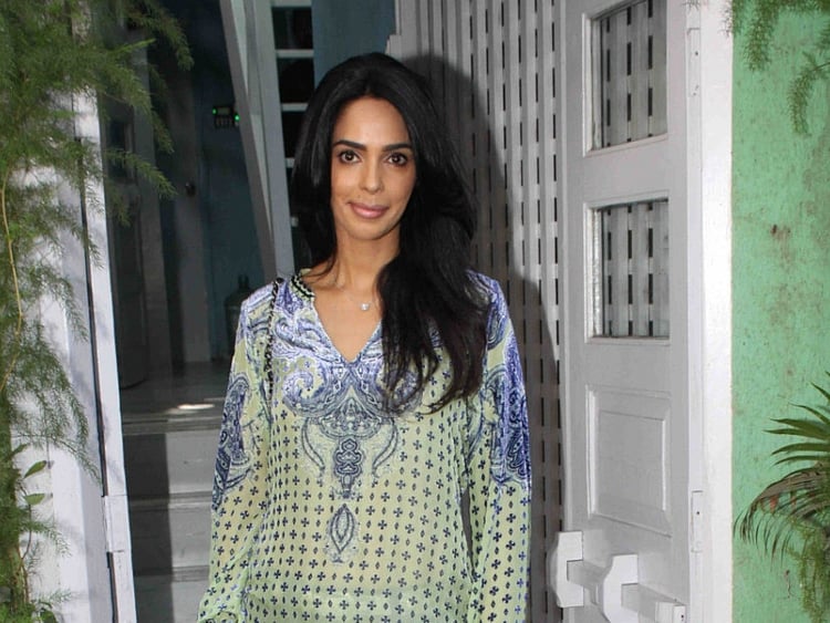 1.1946793-3787780241