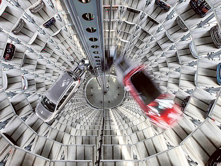 1.1946893-2490650578