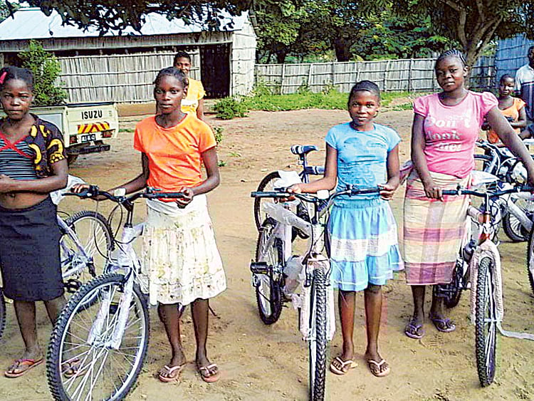 1.1947395-4083513944