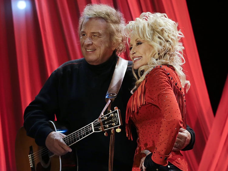 1.1947325-2199684692