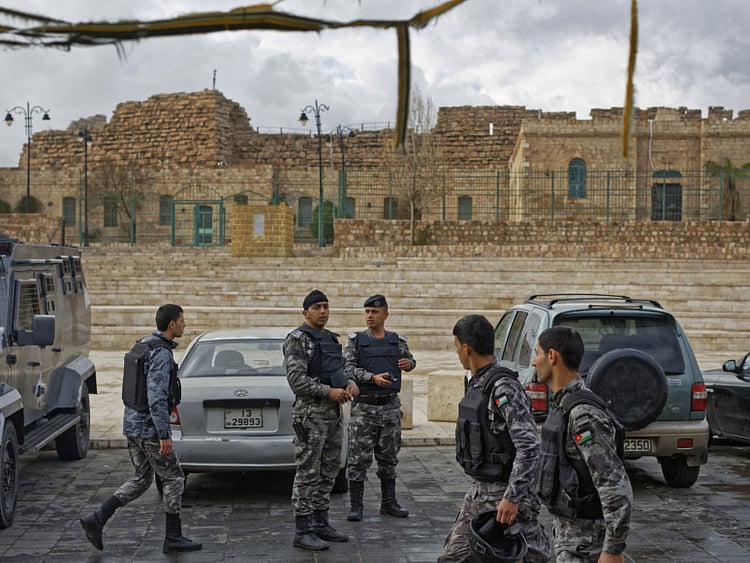 1.1948543-2536027742