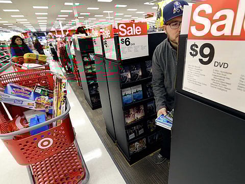 US shoppers give the cold shoulder to November