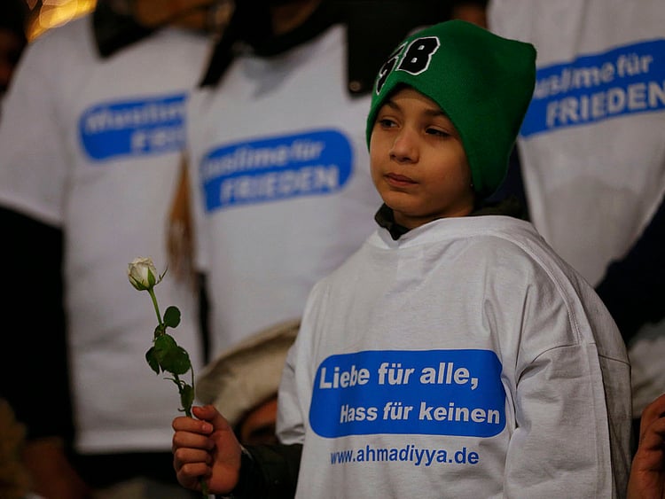 1.1949360-1924285668