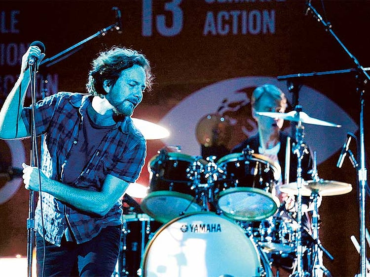 1.1949378-1137744232