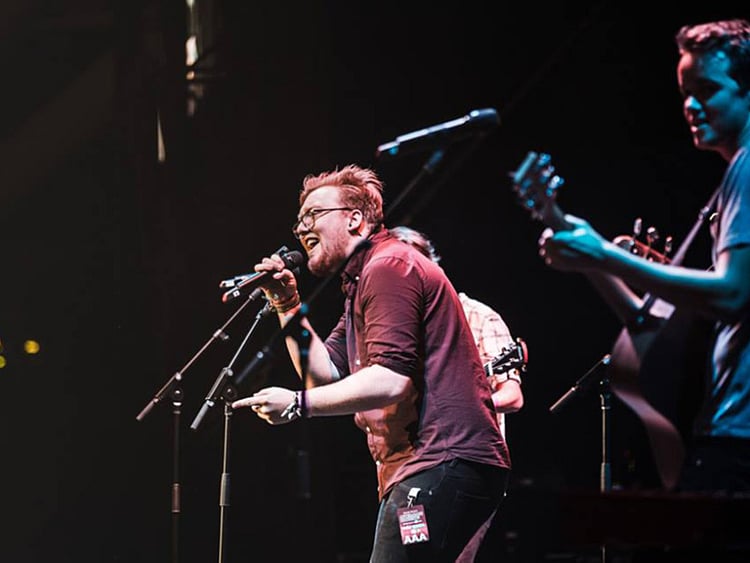 1.1952325-2593539240