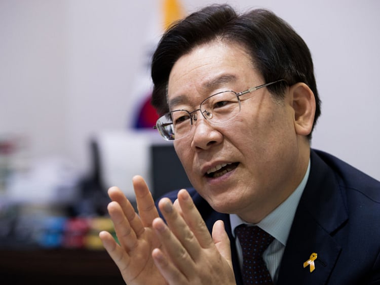 1.1940535-1074389464