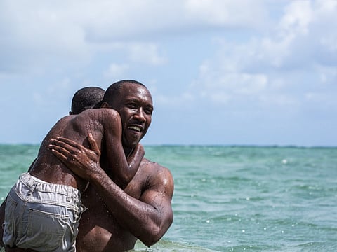 ‘Moonlight’ beats ‘La La Land’ in LA Film Critics awards