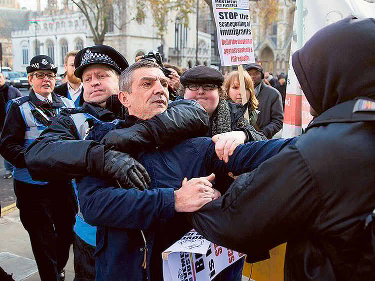 1.1940382-1808450030