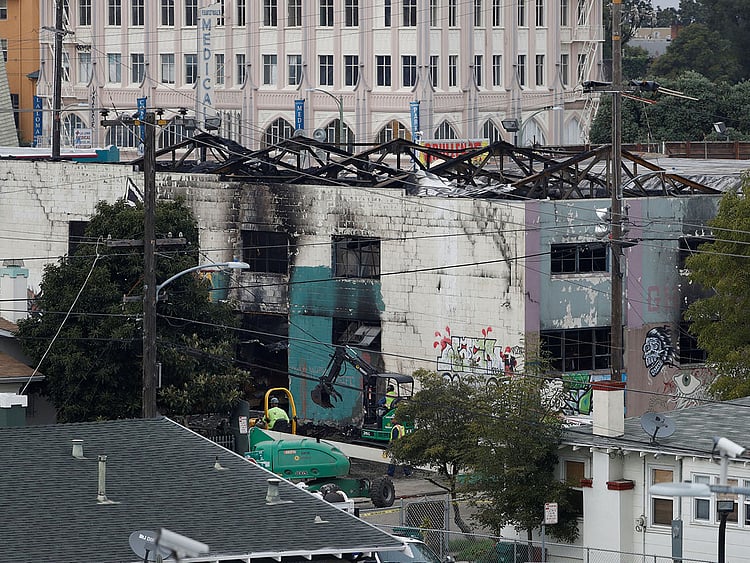 1.1940640-1010205253