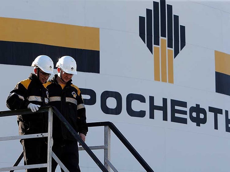 1.1942179-1940380400