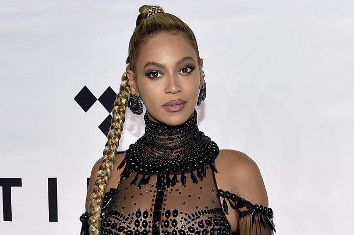 1.1942099-3718373137