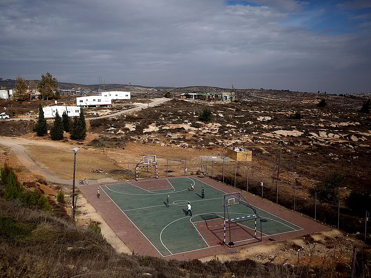 1.1942002-2671962090