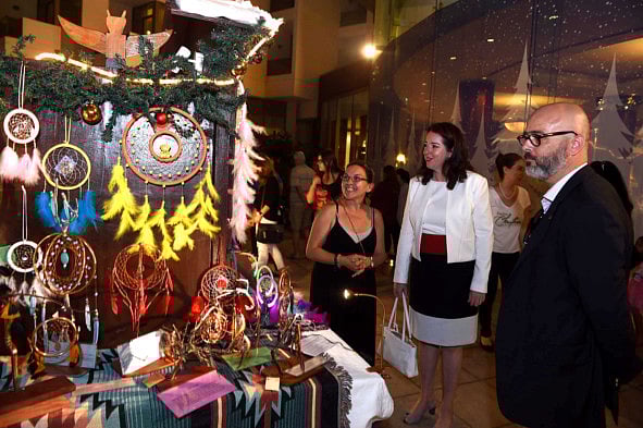 1.1942420-2262394488