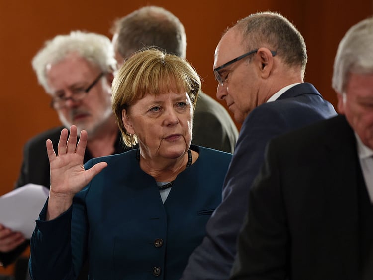 1.1942531-3702330027