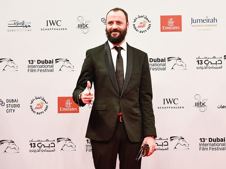 1.1942539-3553500923