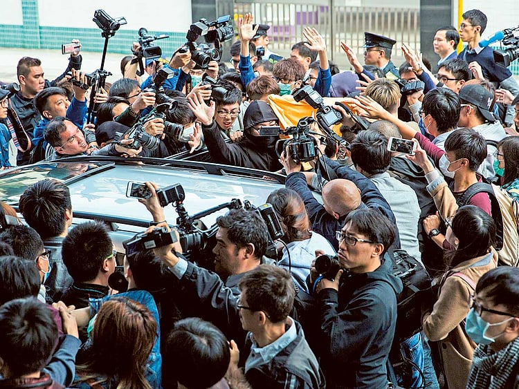 1.1670413-1481224357