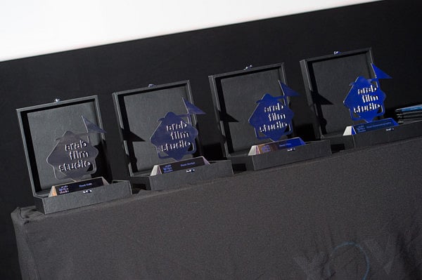 1.1671908-1881505630