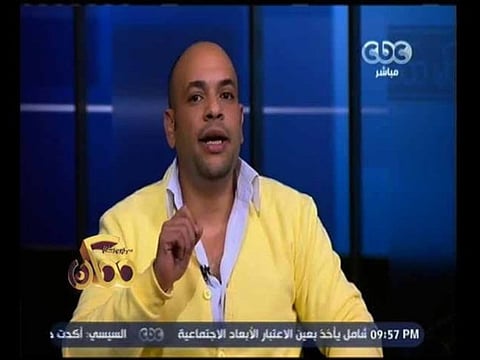 Warrant against Egyptian blogger over infidelity comment
