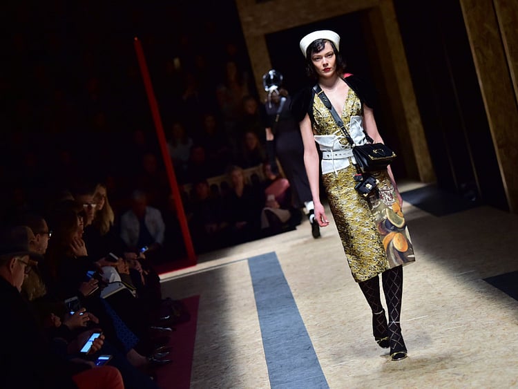 1.1679747-3823795360