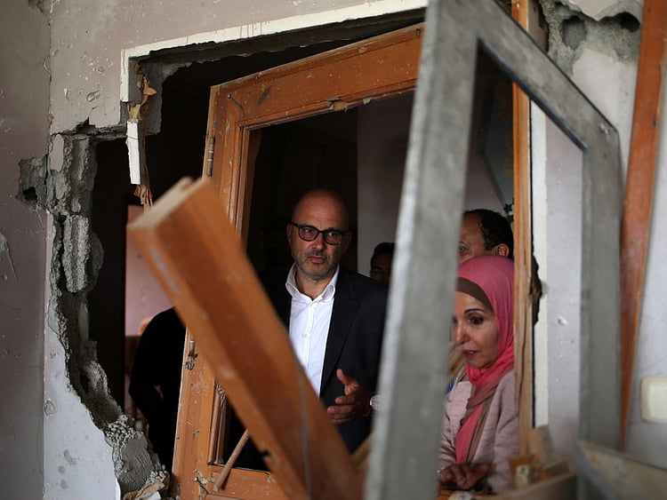 1.1665692-4083476845