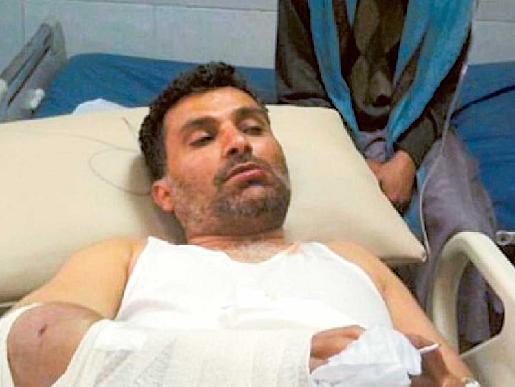 1.1667678-2841790838