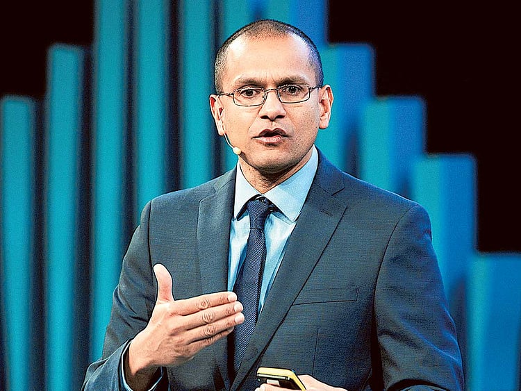 1.1668285-2862630825