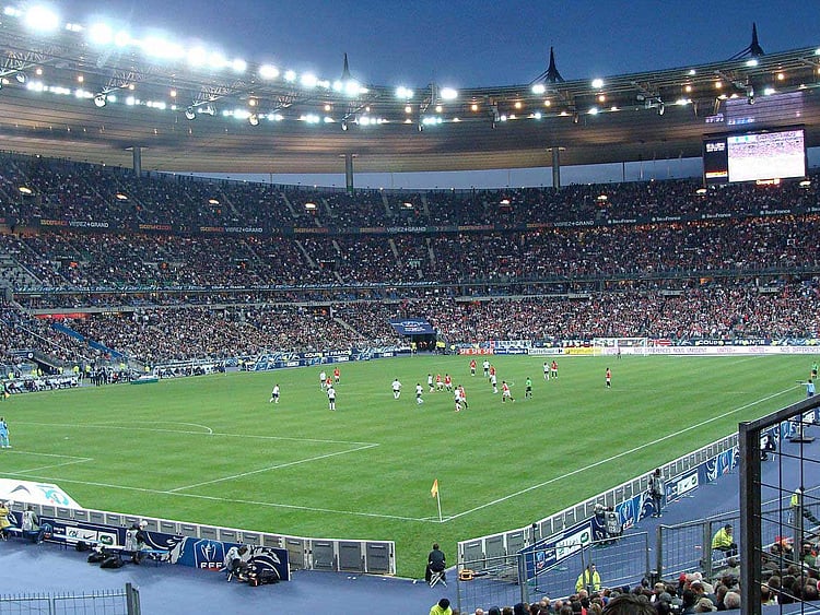 1.1833223-2208747206