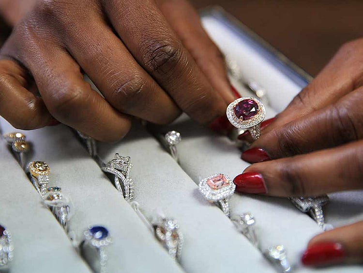 1.1698644-2737274333