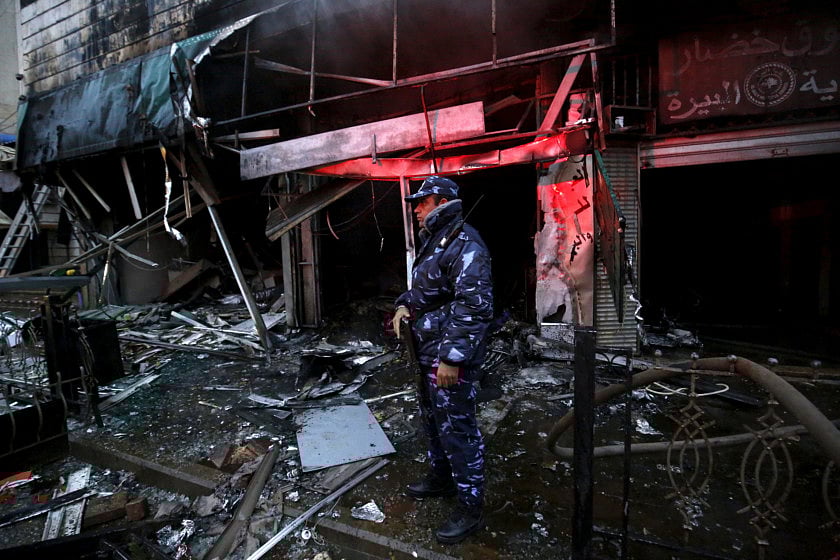 1.1712393-2174465055