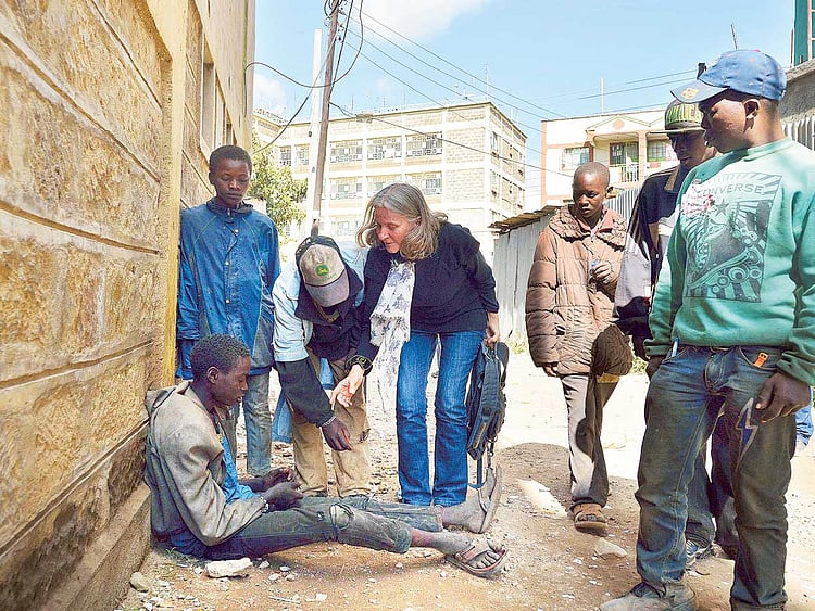 1.1712054-1906369804