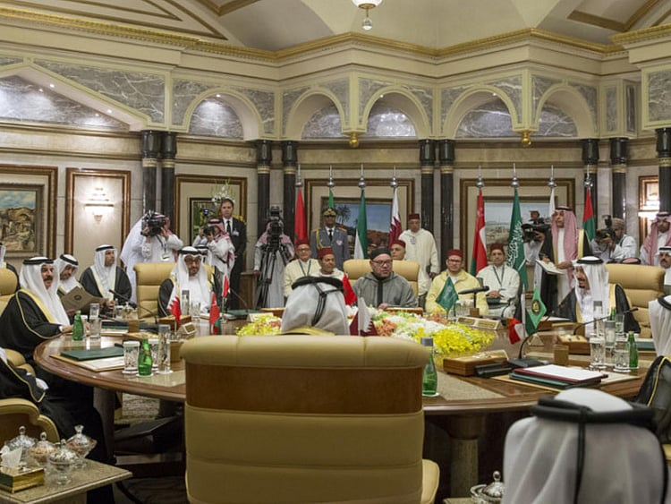 1.1718329-2438782845