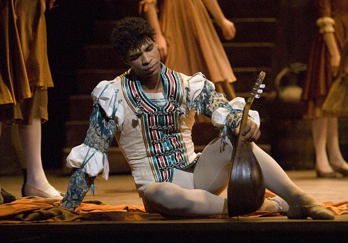 1.1810340-3778304209