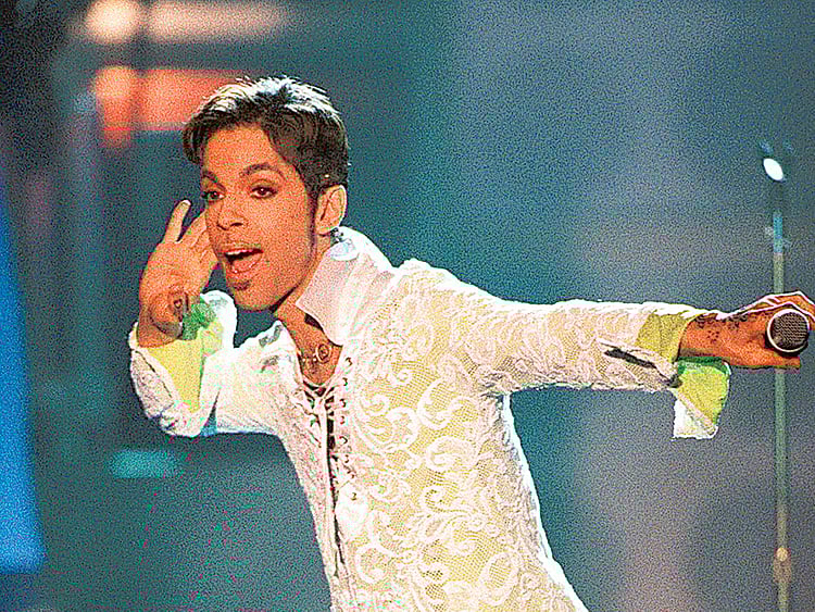 1.2211267-3861551670