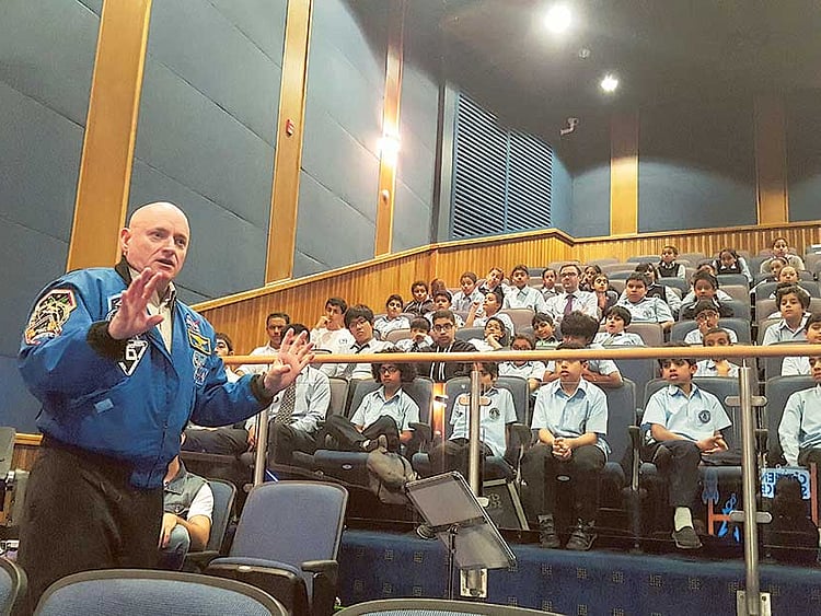 1.1811085-4033012622