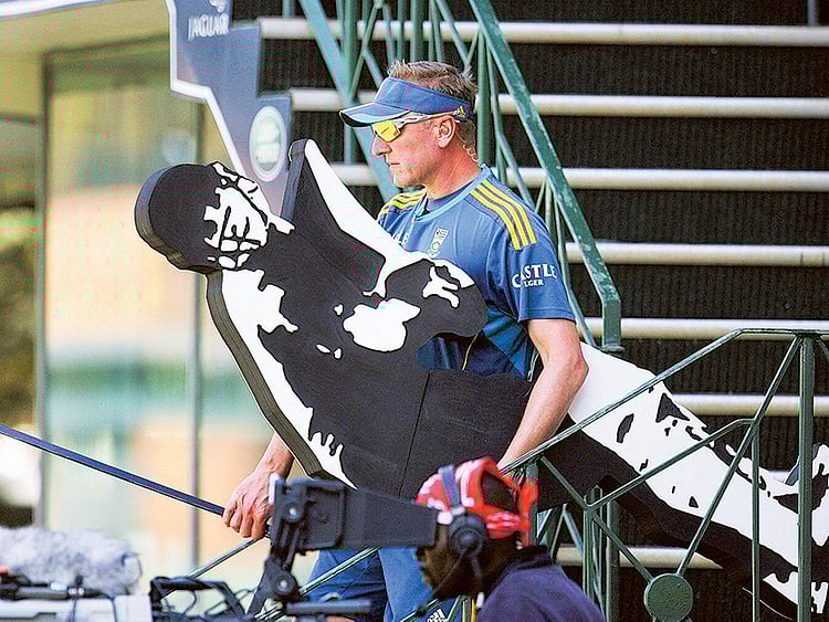 1.1813324-3309018659