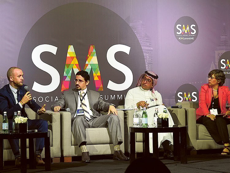 1.1813173-3014690981