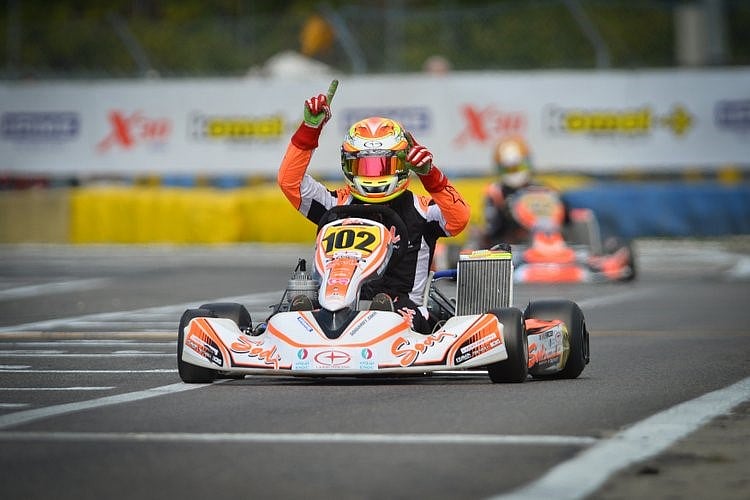 1.1704113-3688517504