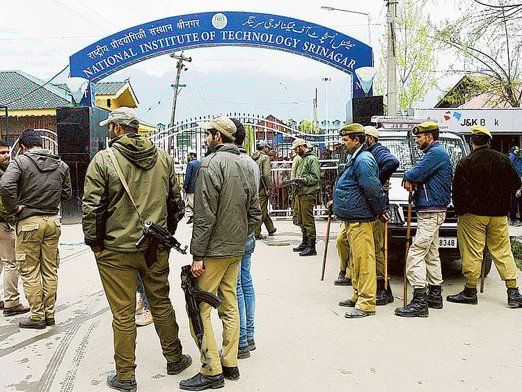 1.1706293-3748792475