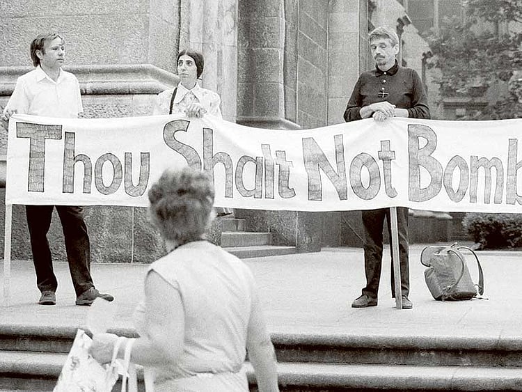 1.1815767-3300232007